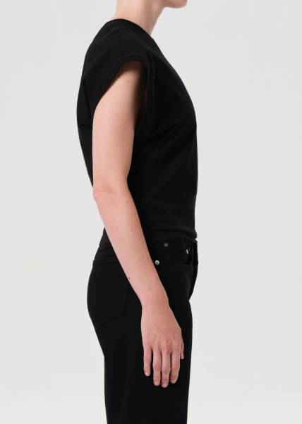 MEG TEE