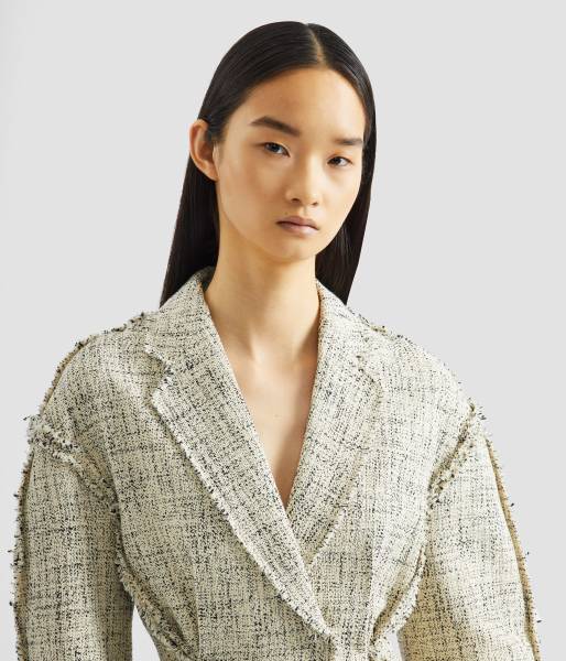 FITTED SINGLE BREASTED JACKET